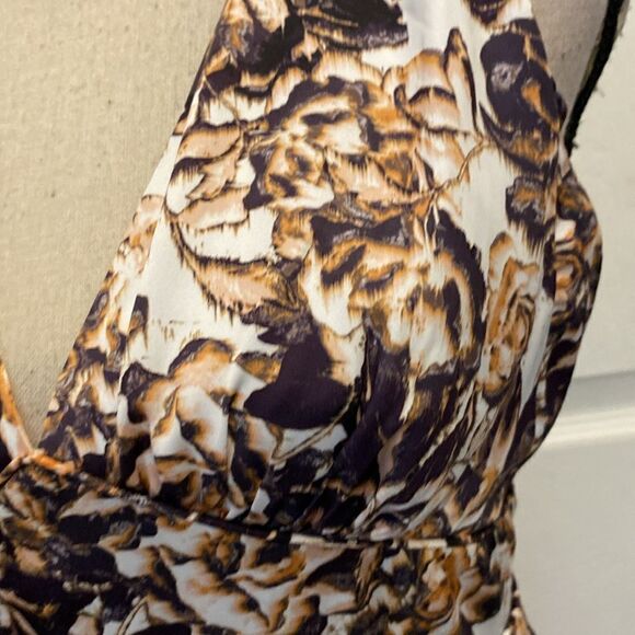 House of Harlow 1960 Brown and White Midi Dress - Picture 4 of 14